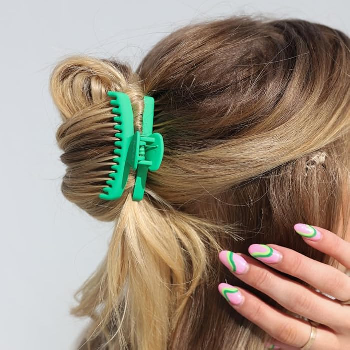 KAXI Hold Everything Mini Hair Claw - Perfect for Thick & Thin Hair, Straight, Wavy or Curly, Str... | Amazon (US)