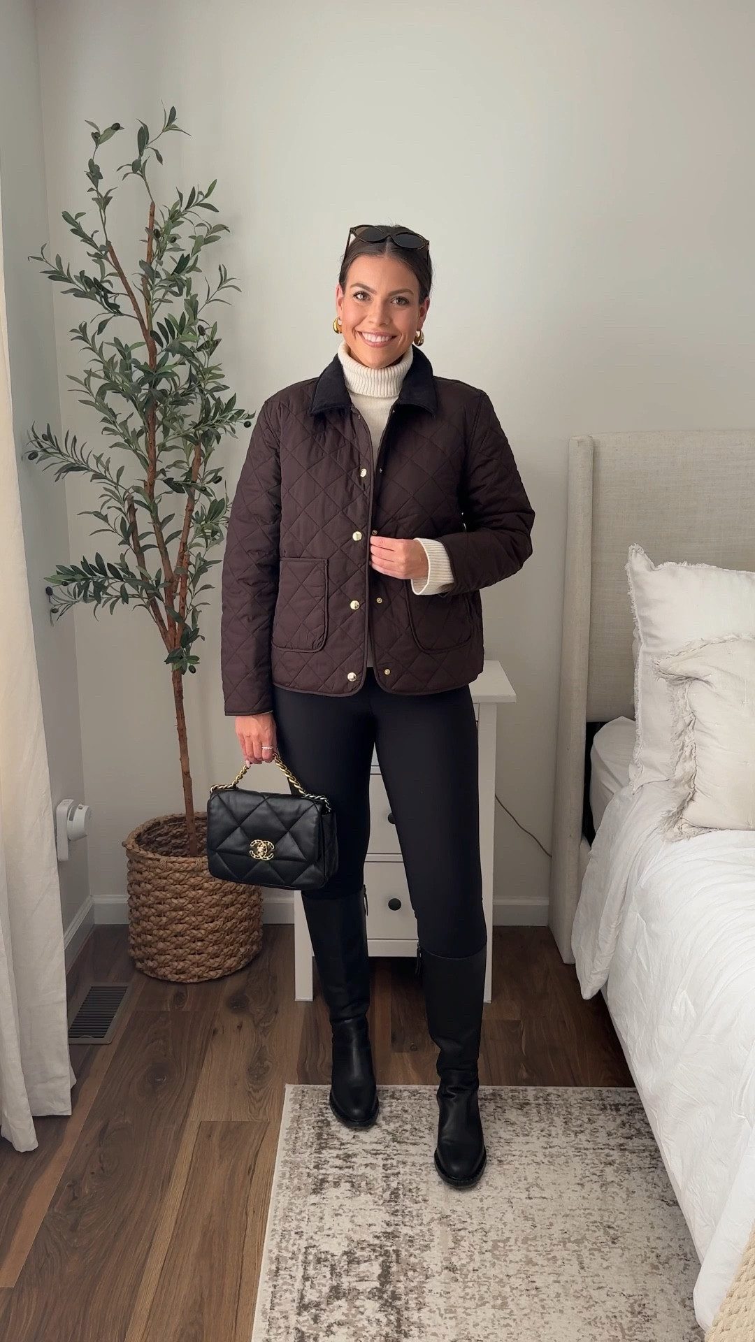 Sizing:
Brown Quilted Jacket - size Large (I sized up for an oversized fit)
Turtleneck Sweater - size Small (runs oversized)
Leggings - size Medium long (tts & I am 5’10)
Boots - tts

Fall outfit inspo, H&M haul

#LTKSeasonal