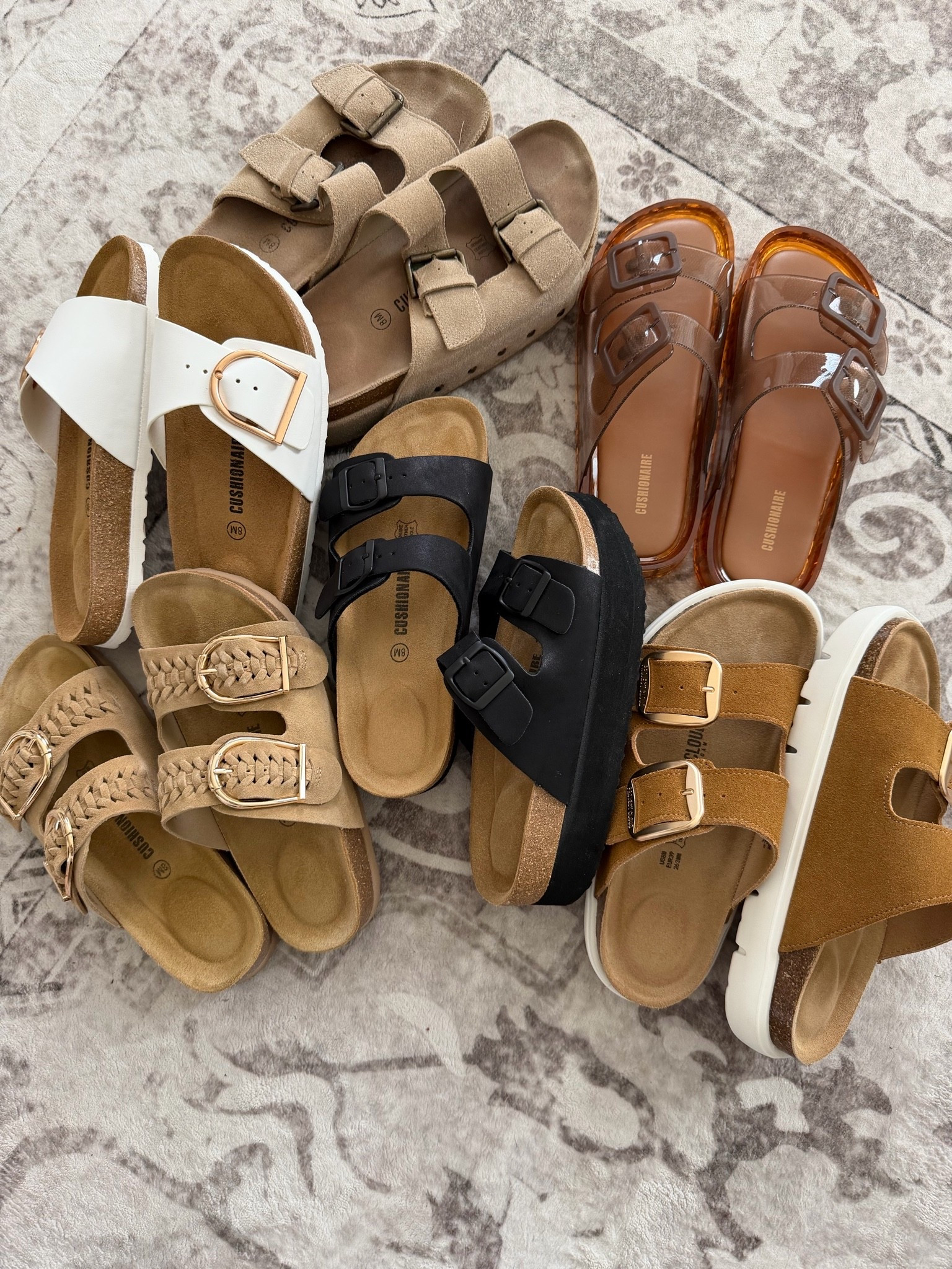 Spring and summer sandals that are cute and comfy! True to size