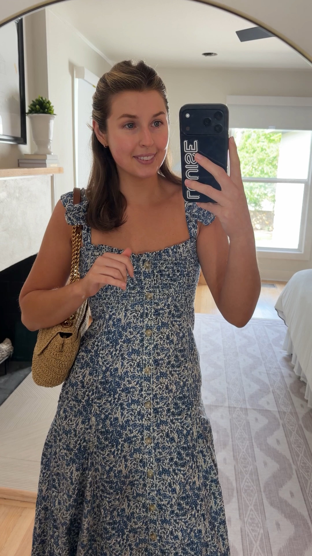 OOTD! Wearing a S in dress