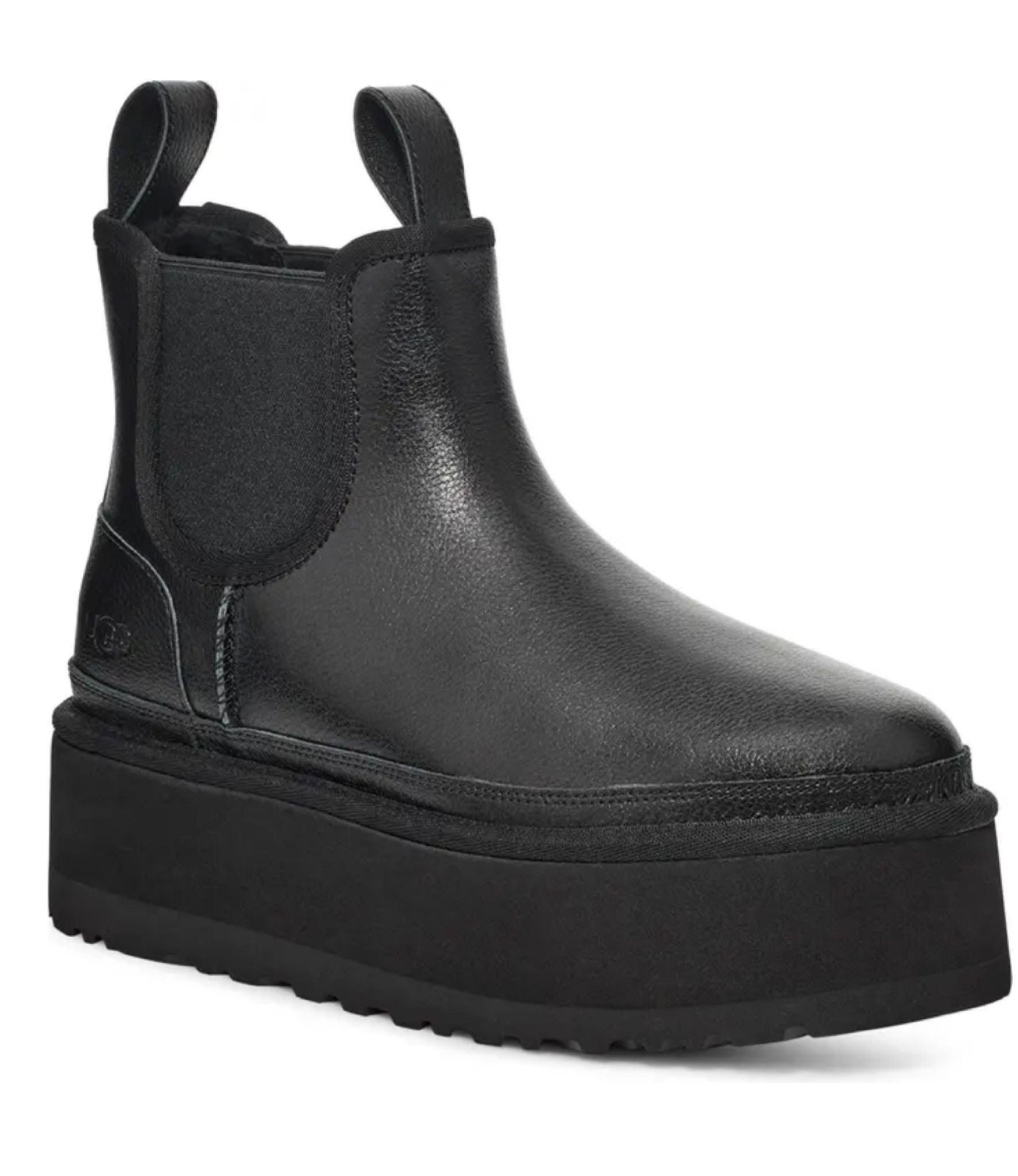 UGG PLATFORM BOOT Black Friday salee!!!! The cutest boots😍😍 perfect christmas gift for her/mom/teen!!

#LTKGiftGuide #LTKshoecrush #LTKHoliday