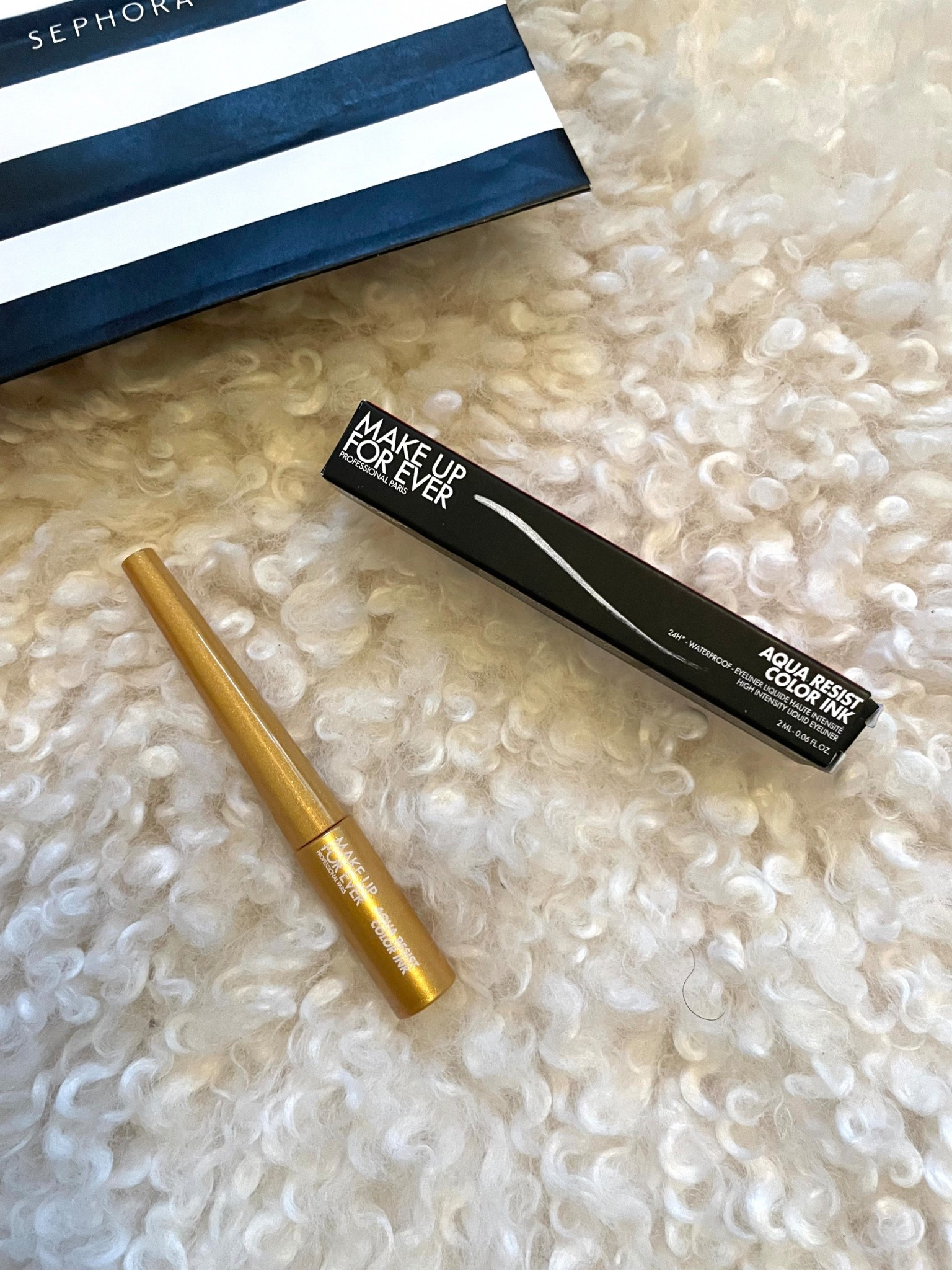 Gold eyeliner to complement your holiday glam! 

Sephora sale
Holiday makeup 

#LTKSaleAlert #LTKHoliday #LTKGiftGuide