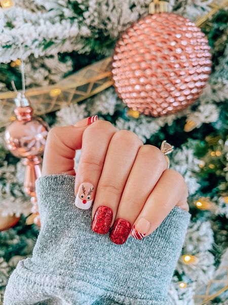 Holiday nails, press-on nails, holiday manicure, Christmas nails, Christmas manicure 

#LTKGiftGuide #LTKSeasonal #LTKHoliday