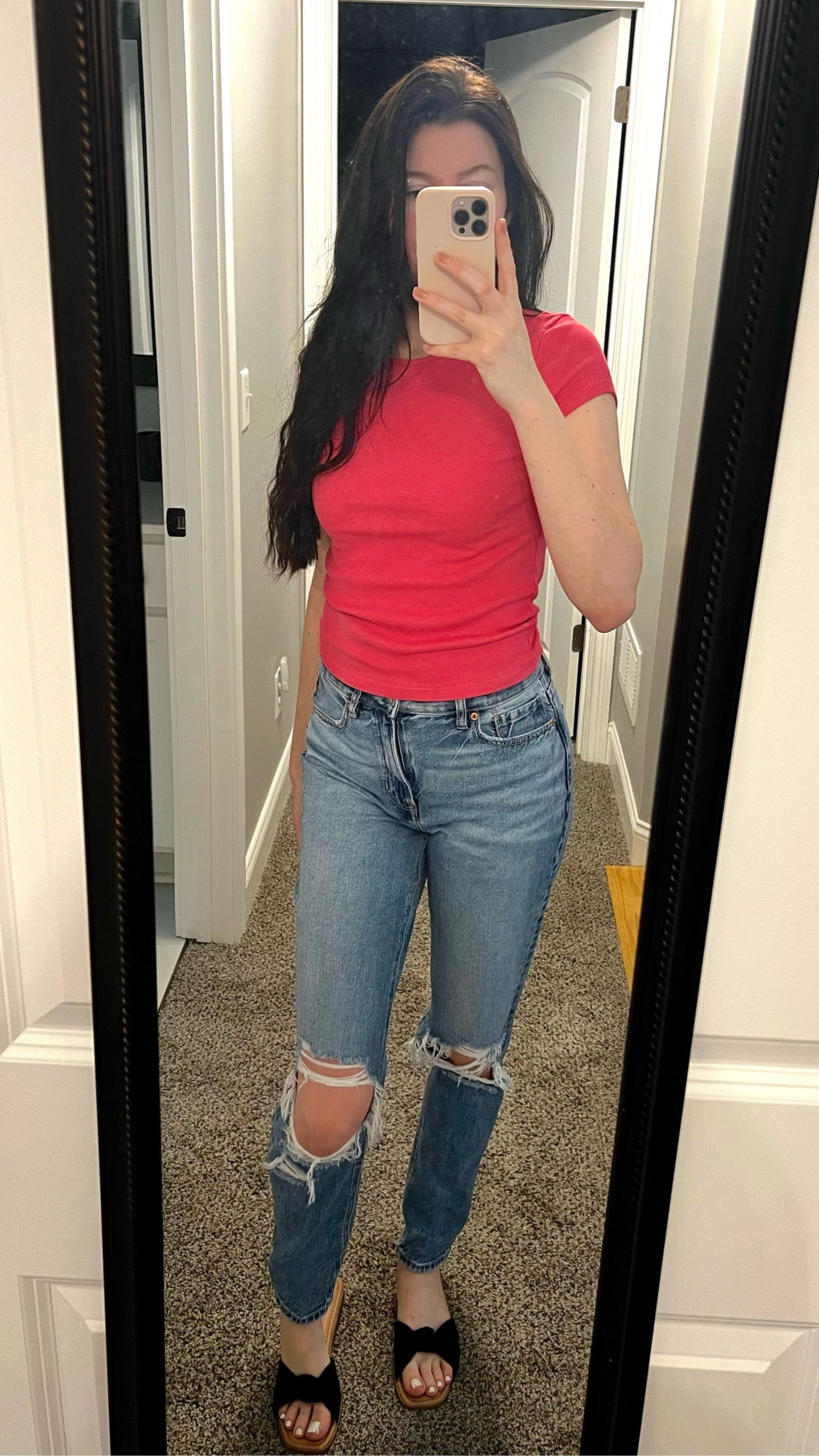 Back with another Spring/Summer closet staple! ☀️ 
The fabric of this shirt is form fitting but also still light and airy. ✨
It’s the perfect cropped shirt without showing any skin too.

#LTKSeasonal #LTKSpringSale #LTKsalealert