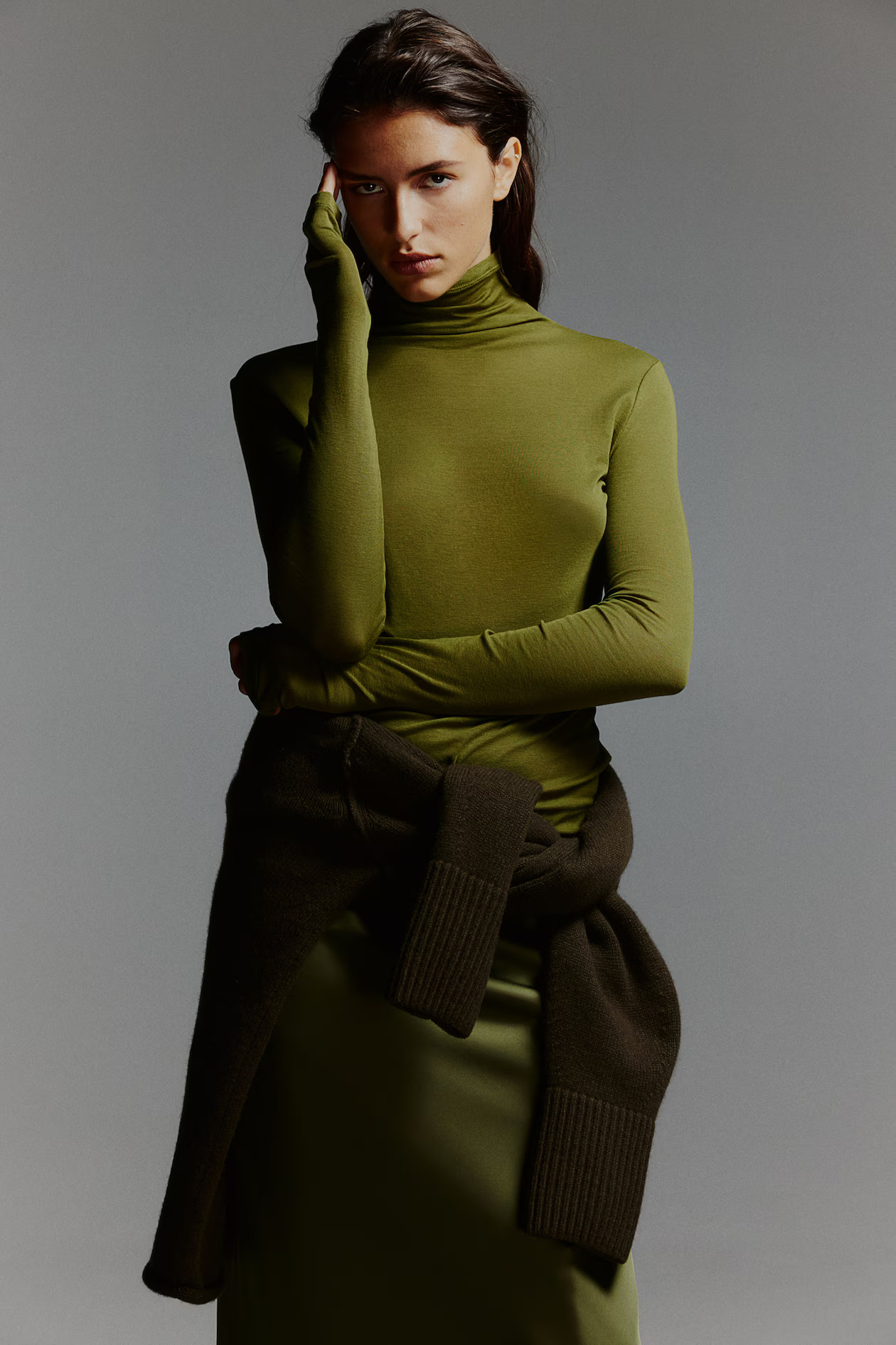 Pima Cotton Turtleneck Top - Mock Turtleneck - Extra-long sleeve - Olive green - Ladies | H&M US | H&M (US + CA)