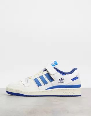 adidas Originals Forum 84 Low trainers in white and blue | ASOS (Global)