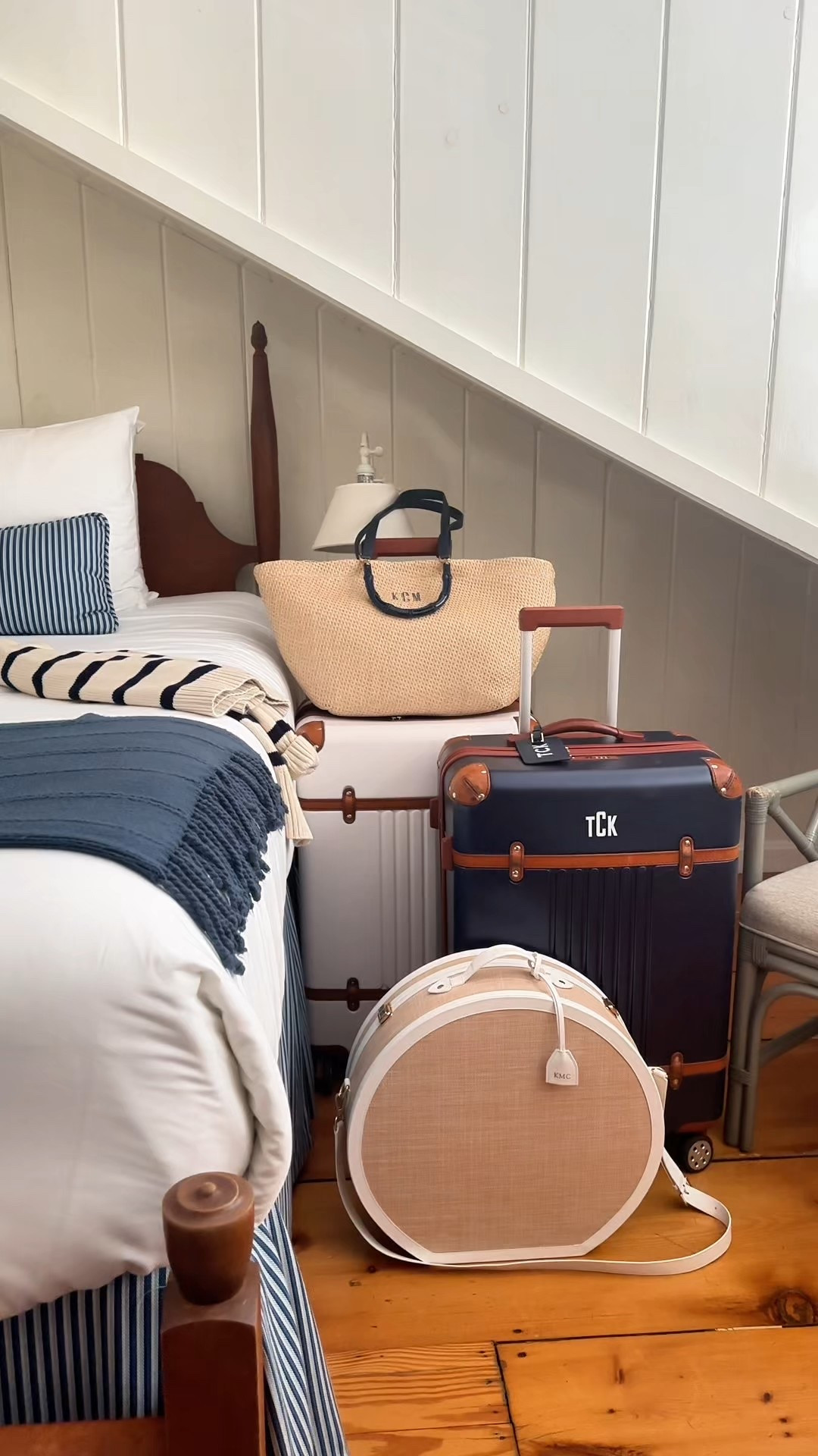 My luggage is on sale 💙🤍💙 it’s my most used —the expandable white &  checked luggage in navy 

#LTKTravel #LTKItBag #LTKSaleAlert