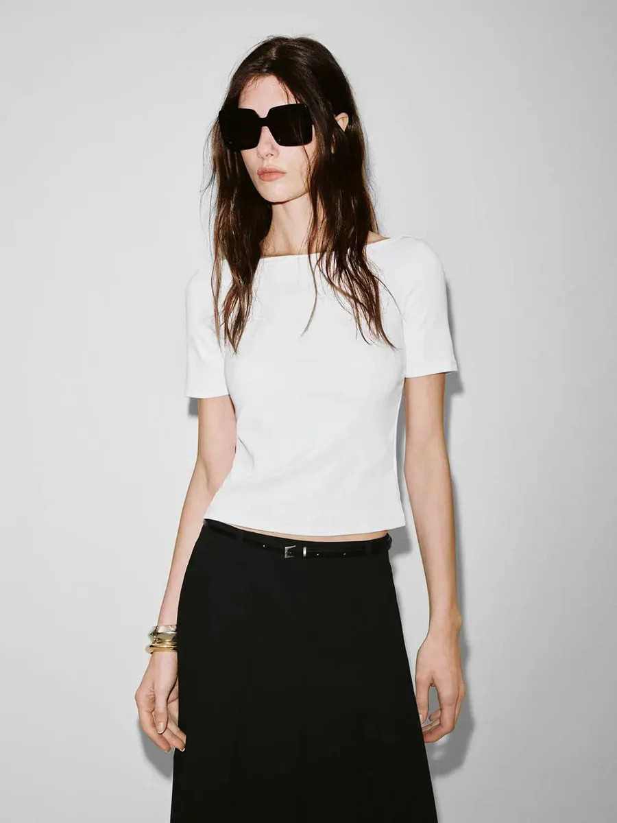 Cotton-Viscose Blend Boat Neck Skinny-Fit T-Shirts | Urban Revivo