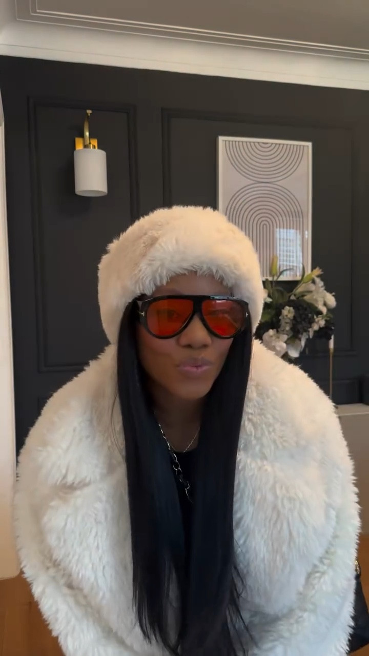 Yes I wore white on day 1 of my period ☺️🤍#grwm