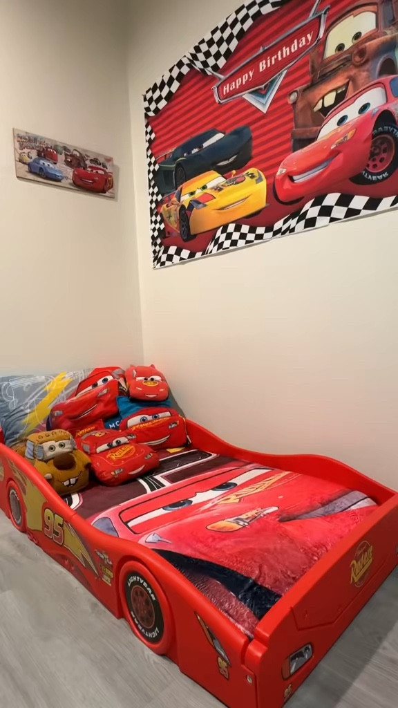 KA-CHOWWW⚡️🏁❤️

#LTKmomlife #LTKKids #LTKHome