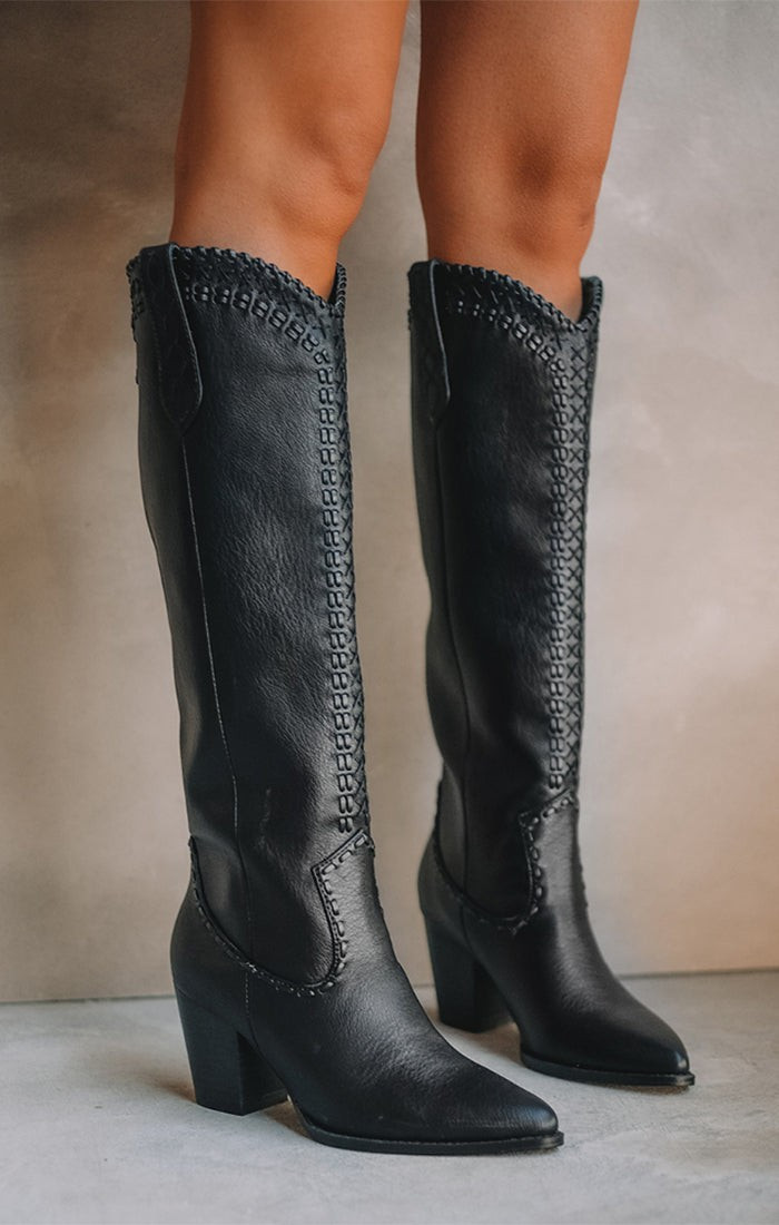 Billini Finley Cowboy Boot ~ Black | Show Me Your Mumu