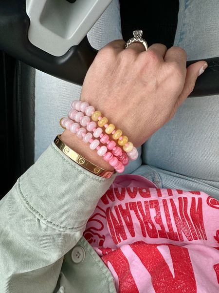 Beaded bracelet set
Under $15 
Anthropologie 
Target
Spring

#LTKstyletip #LTKfindsunder50 #LTKover40