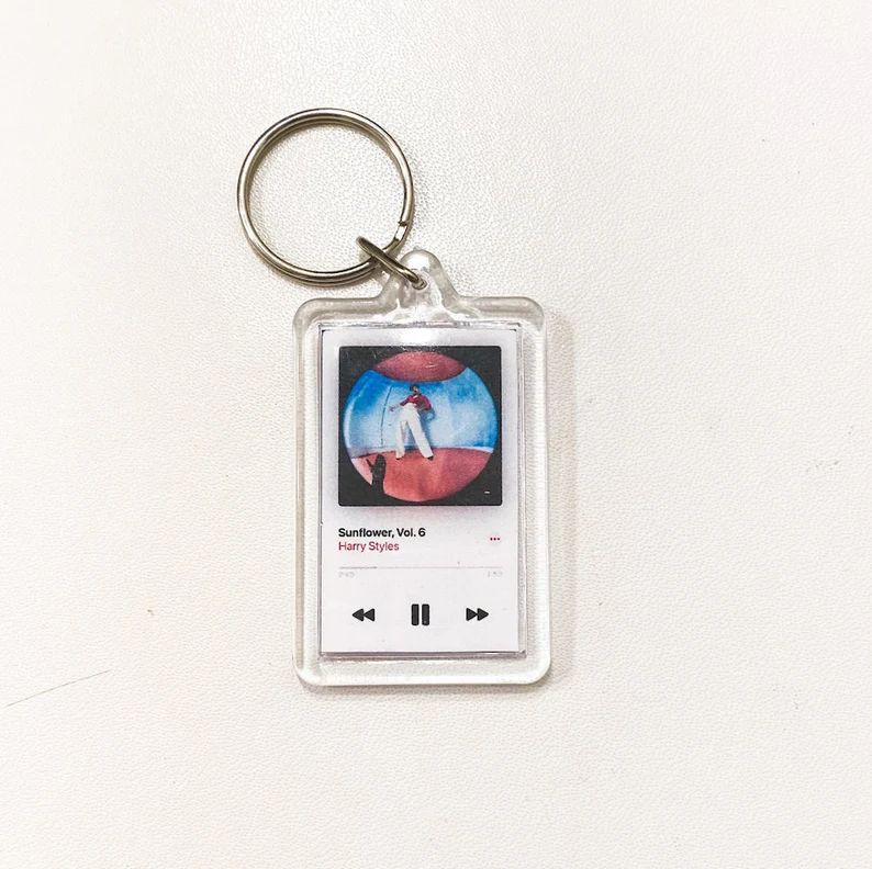 CUSTOMIZABLE Song Keychain | Etsy (US)