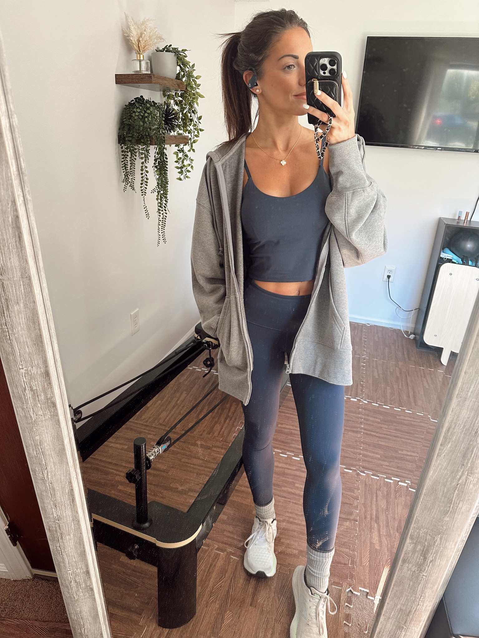 Today’s fit for virtual Pilates training, filming & maybe a mid-day sunny walk 🫶🏼

#LTKfitness #LTKstyletip #LTKActive