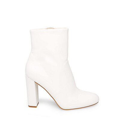 EDITOR | Steve Madden (US)