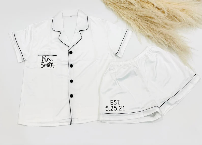 bridal pj set, bridal gift set, personalized gift for bride, wedding gift, honeymoon pajamas, bri... | Etsy (US)