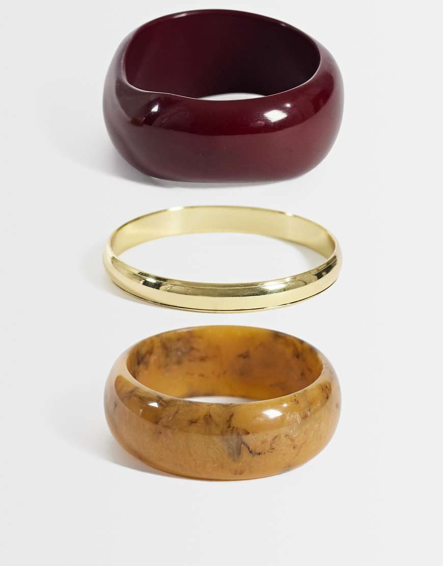 ASOS DESIGN pack of 3 bangles in burgundy resin and brushed gold tone-Multi | ASOS (Global)
