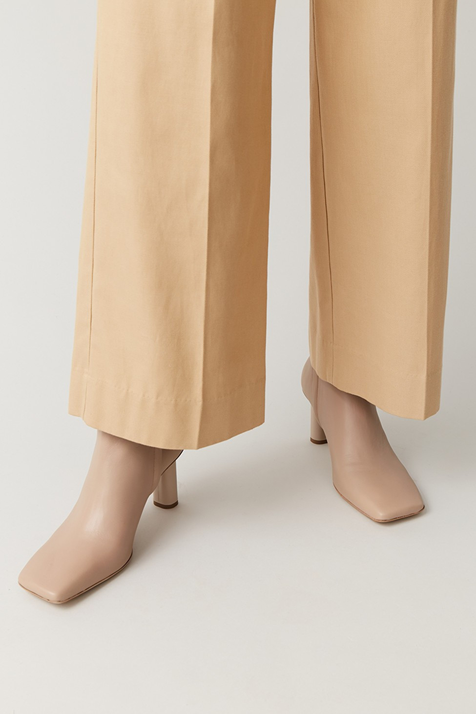 SQUARE TOE LEATHER ANKLE BOOTS | COS (US)