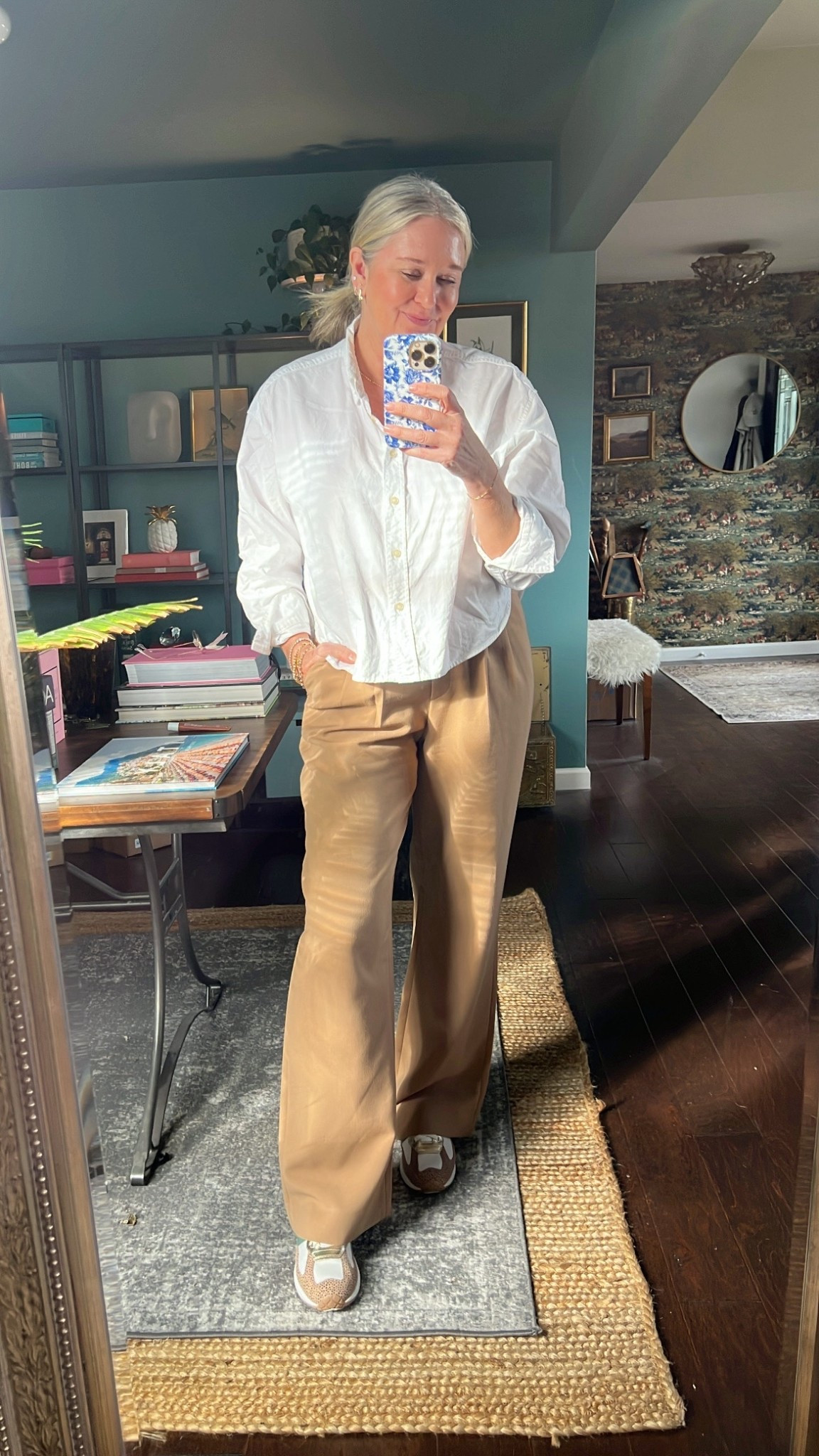 Today’s look!
Shirt size medium
Pants sized up one and long length

Abercrombie, Gap, Frankie4

#LTKootd #LTKOver40 #LTKgrwm