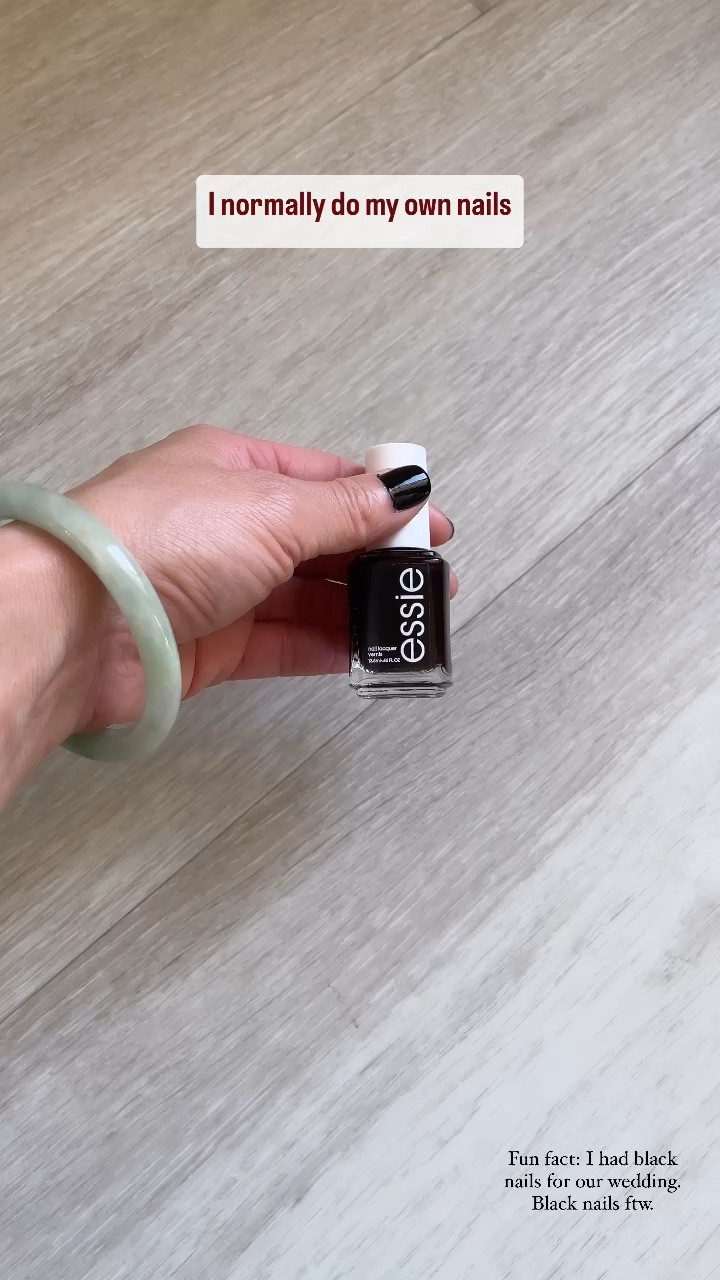 I normally do my own nails and have really been into burgundy nail polish color! This color is so good! 

Burgundy nail polish, Essie, fall outfit, fall style, The Stylizt 



#LTKSeasonal #LTKBeauty #LTKStyleTip