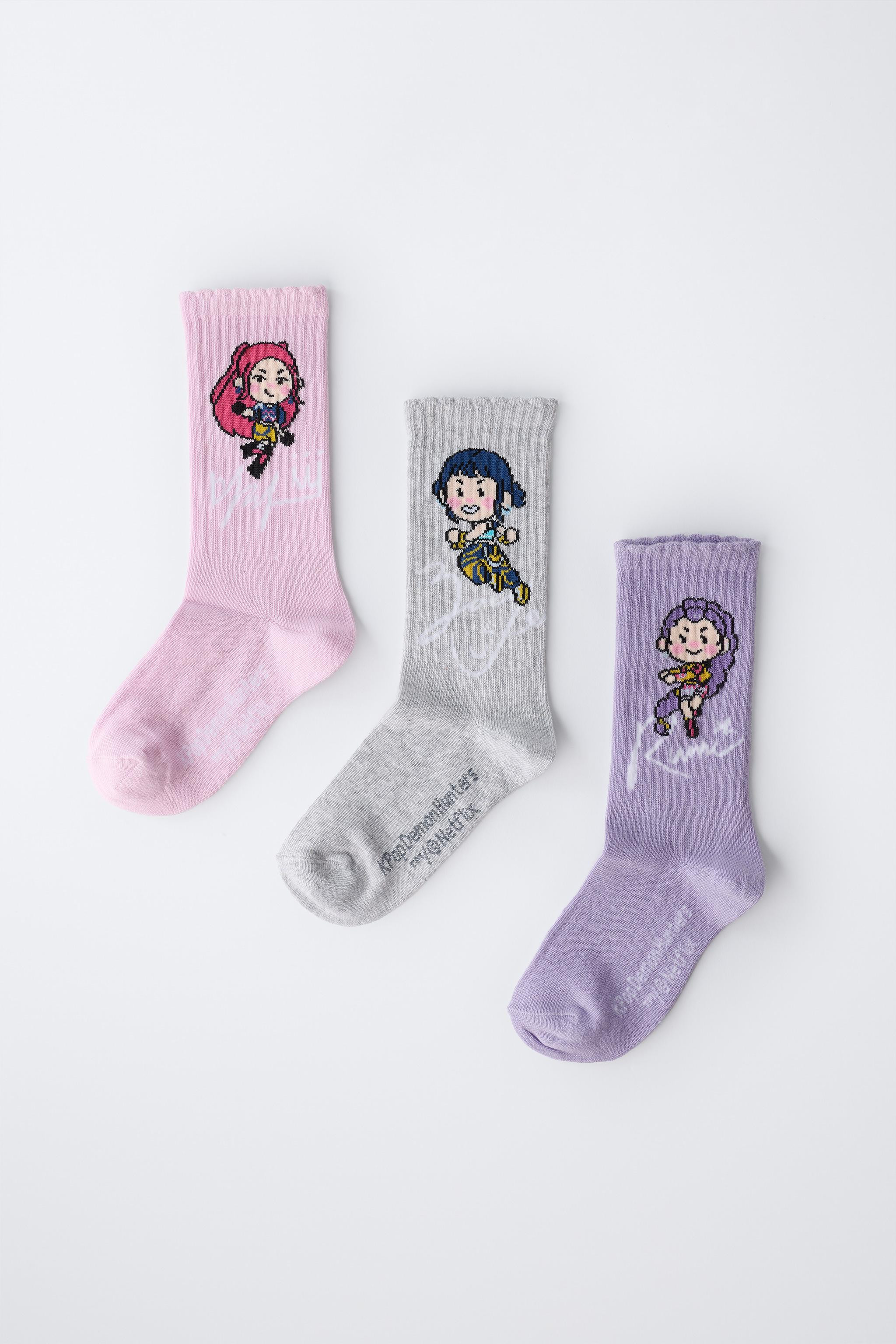 THREE-PACK OF KPOP DEMON HUNTERS™ NETFLIX © MID-CALF SOCKS | Zara US