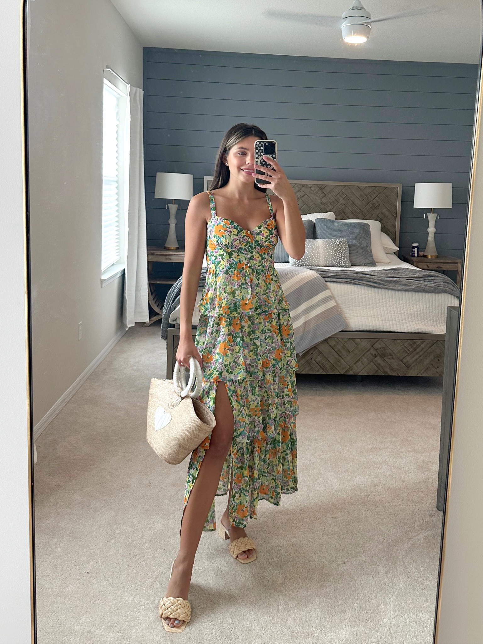 The prettiest floral maxi dress for spring 💐 shoes are Steve Madden! SM code: HANNAHANN for 20% off on select items 


ASTR / maxi dress / spring outfit / wedding guest dress / viral / brunch outfit / vacation style 

#LTKFind #LTKstyletip #LTKSeasonal