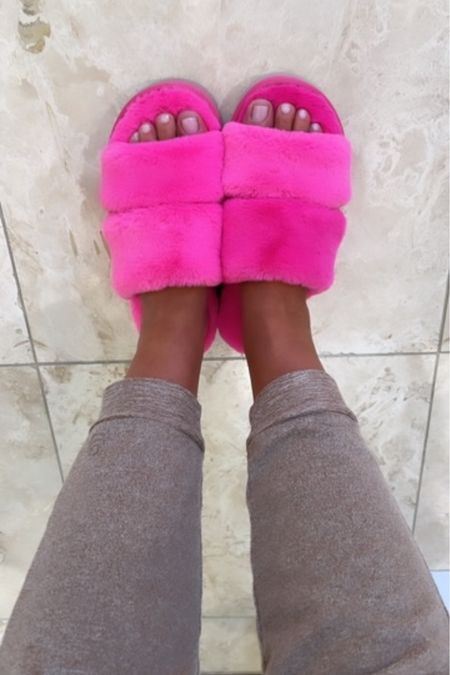 My favorite slippers are finally available online! Hot pink slippers. 

#LTKshoecrush #LTKfindsunder50 #LTKstyletip