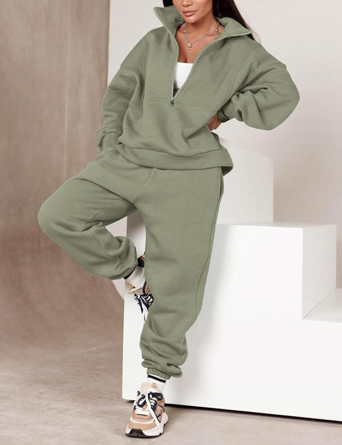 Women Sweatsuits Half Zip Fleece Sweatshirt and Pant 2 Piece Joggers Set Tracksuit | Amazon (US)