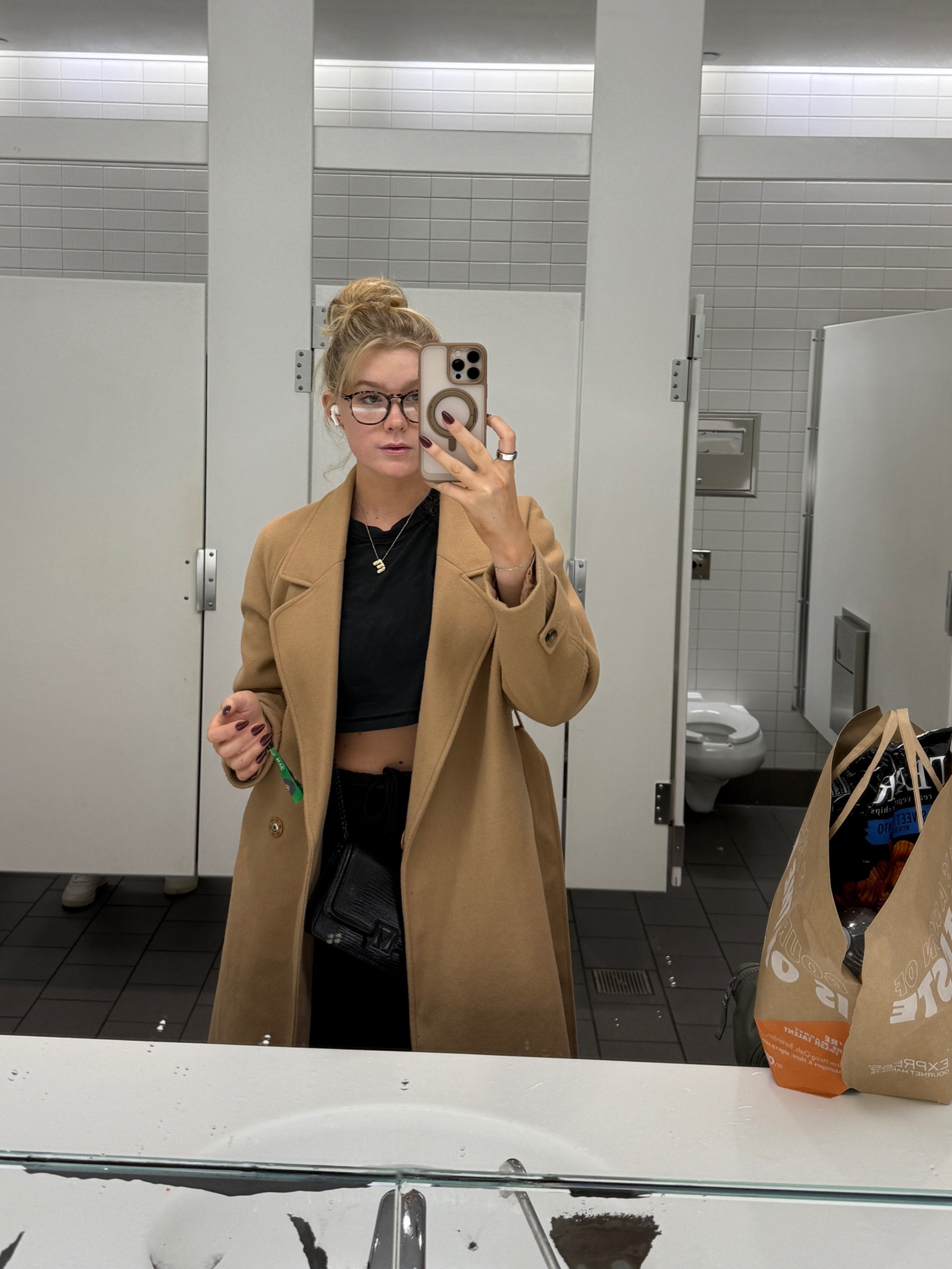 ✈️

#LTKFindsUnder100 #LTKSeasonal #LTKStyleTip