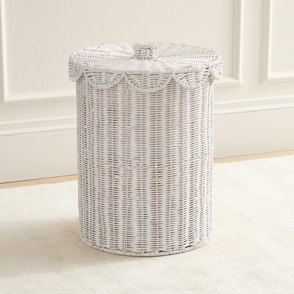 Palmer Scallop Lidded Hamper (16"x22") | Pottery Barn Teen