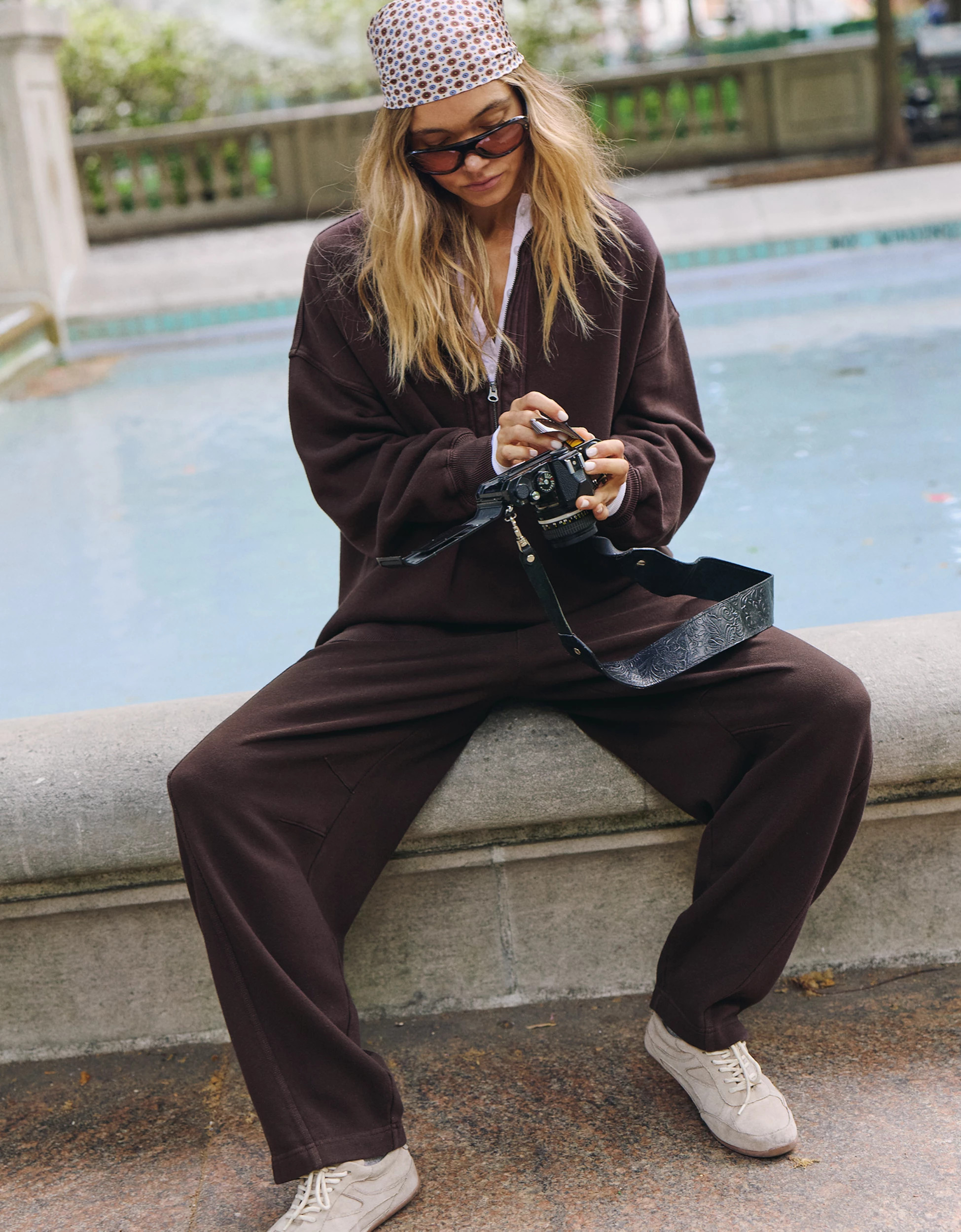 Aerie Oh Zip! Barrel Pant | Aerie