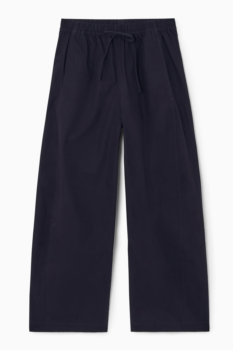Elasticated Barrel-Leg Trousers in Navy | COS UK