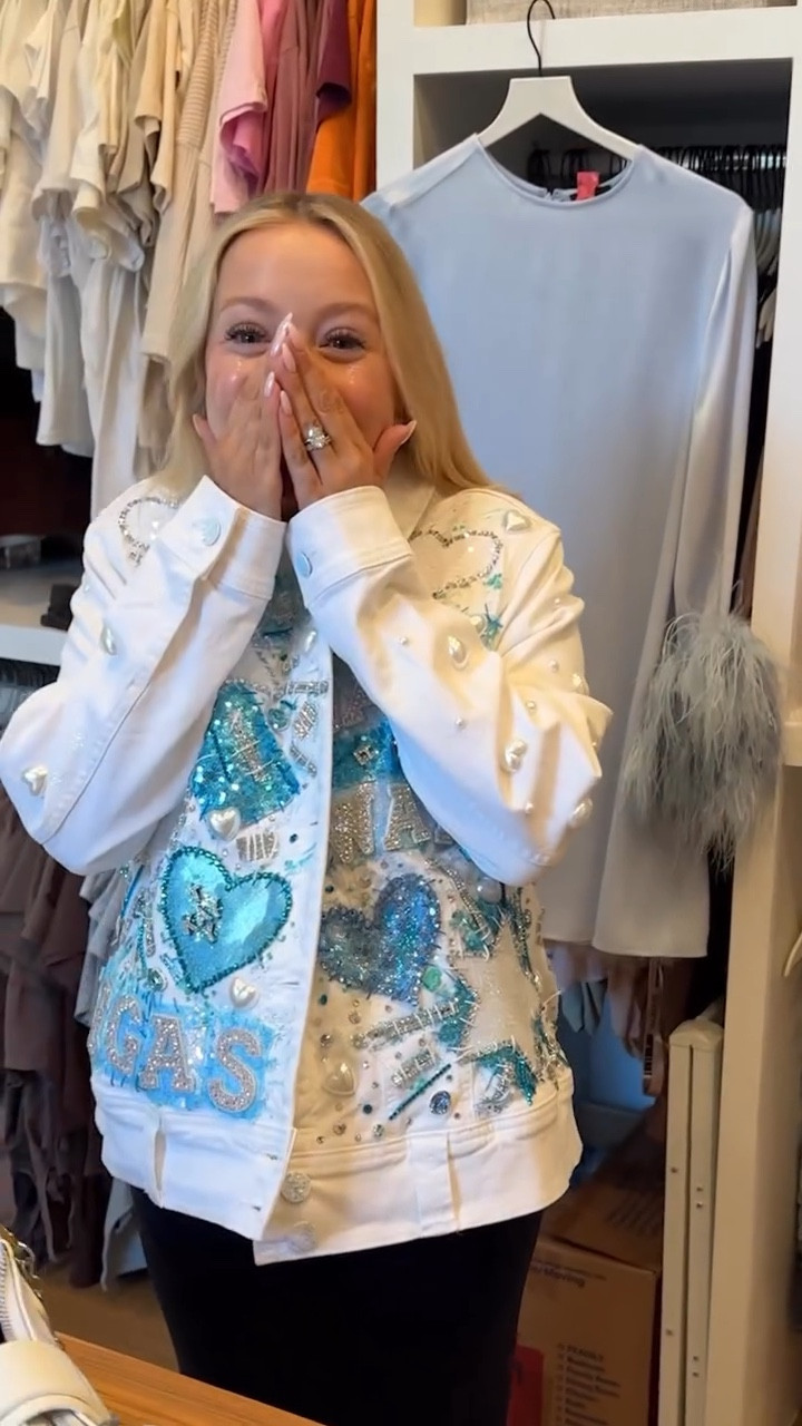 Going to my dream concert and Tay surprised me with the coolest one of a kind jacket! 🤍