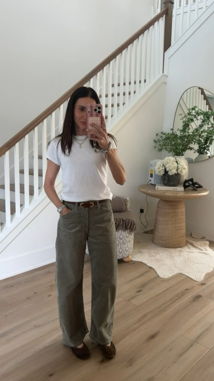 Corduroy pants size 25.

#LTKootd #LTKOver40