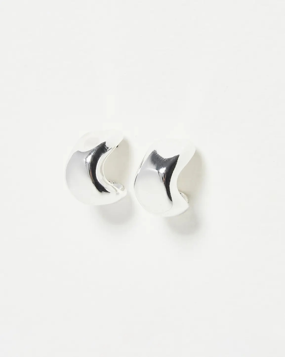 Orlaith Smooth Silver Hoop Earrings Mini | Oliver Bonas (Global)