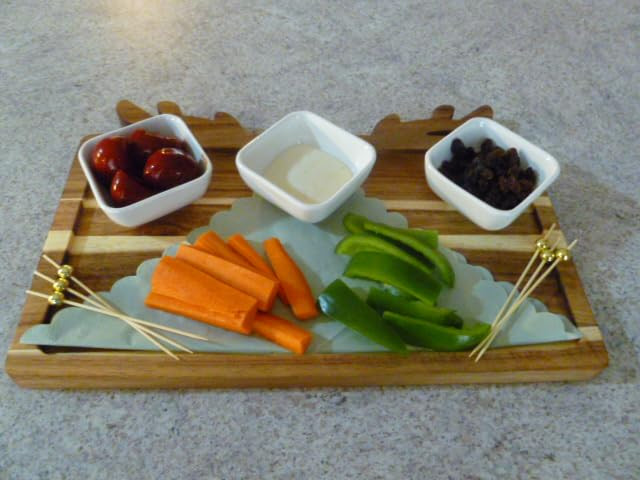 2 Pcs Christmas Charcuterie Boards, Antler & Christmas Tree Wooden Cutting Board with Handle, Aca... | Amazon (US)