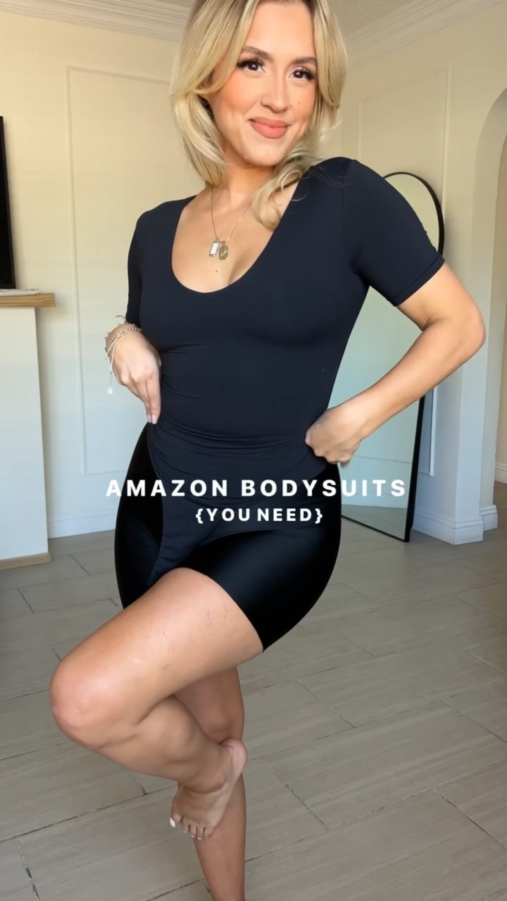 Fall outfits! Small in bodysuit and pants. 



#LTKSeasonal #LTKStyleTip #LTKU