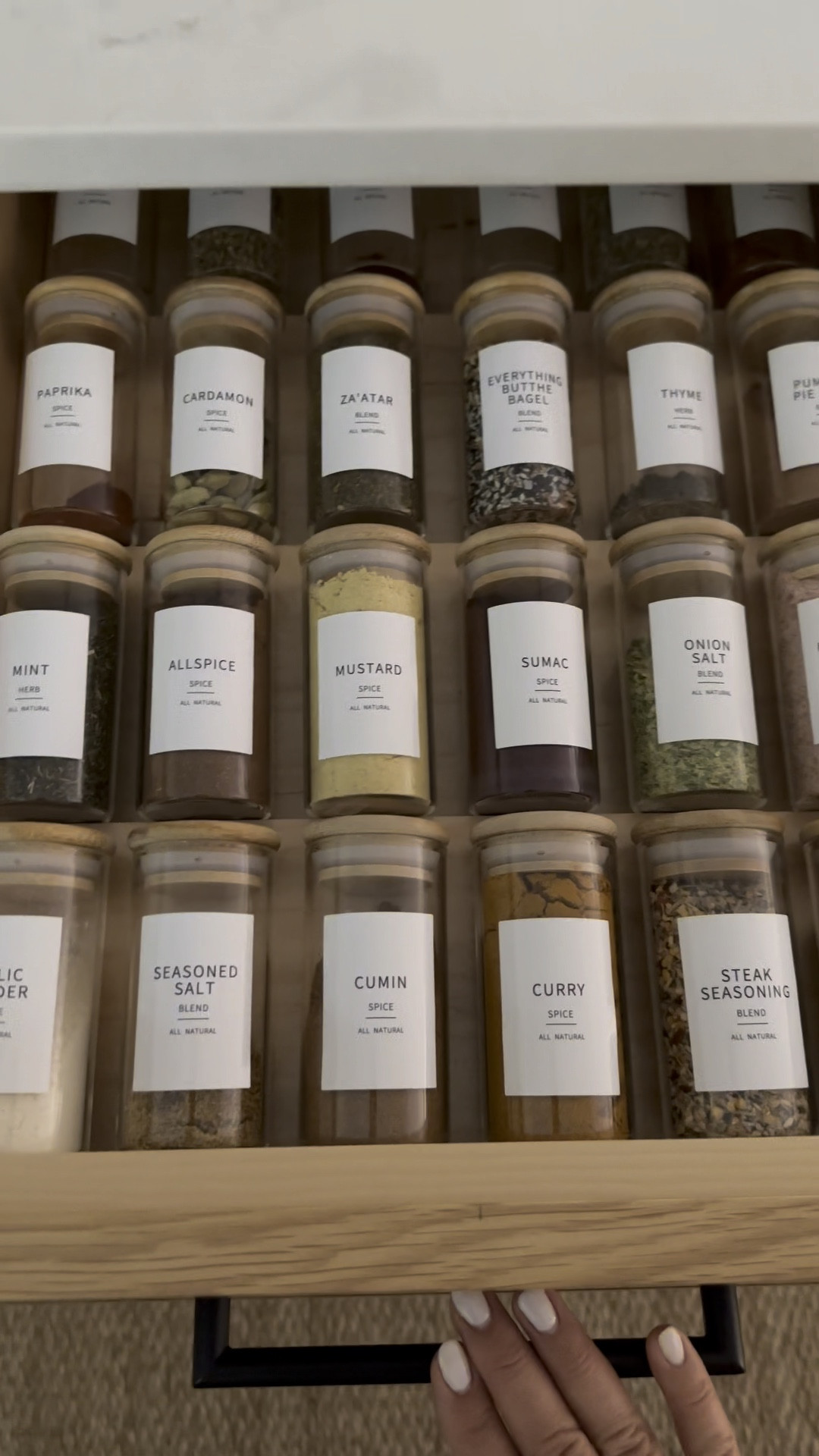  CZZGSM 24 Pcs Glass Jars With 296 Spice Labels