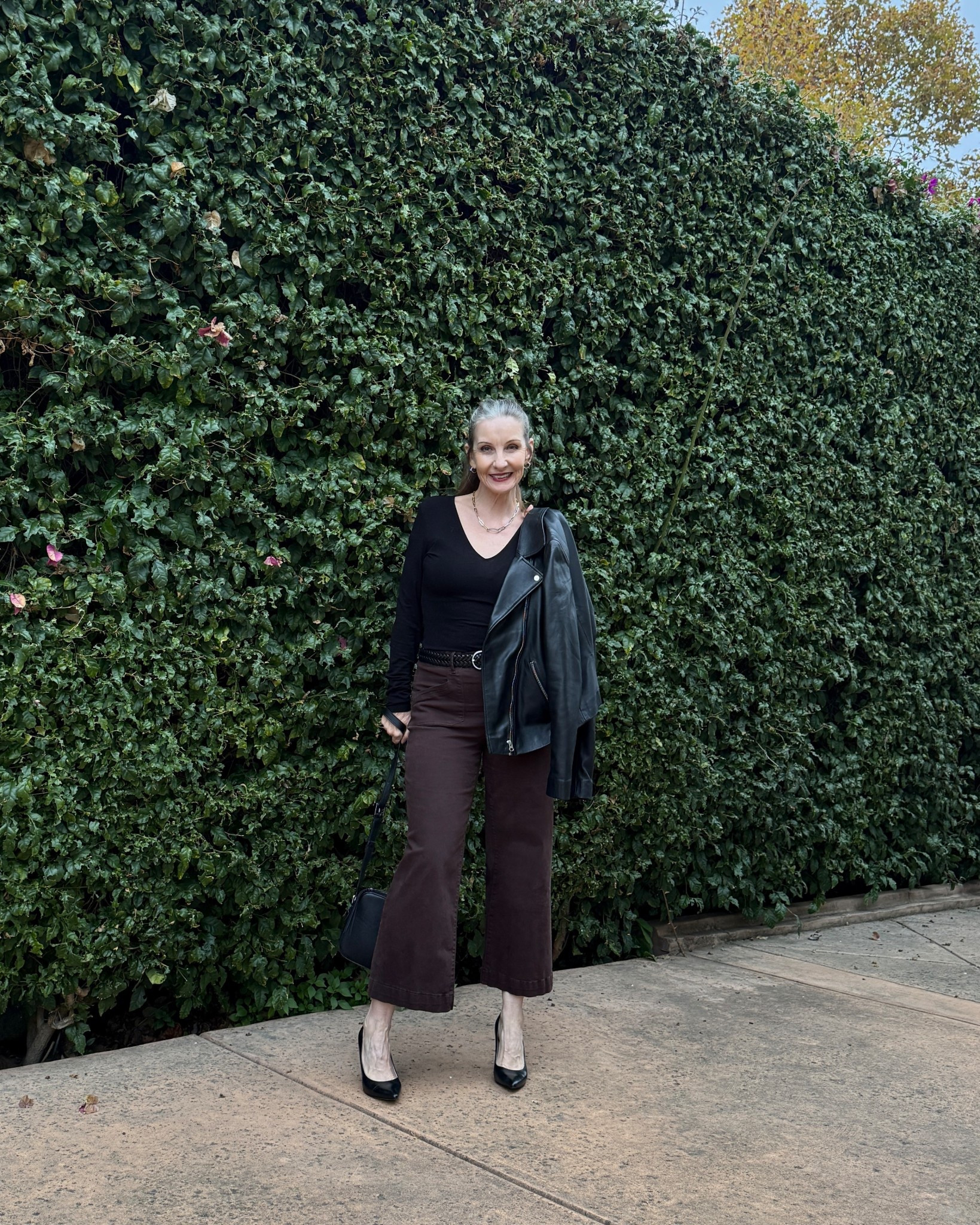Black & brown for the win in 2025! #blackandbrown #datenight #leatherbikerjacket #blackpumps #blackcrossbody

#LTKHoliday #LTKMidsize #LTKOver40