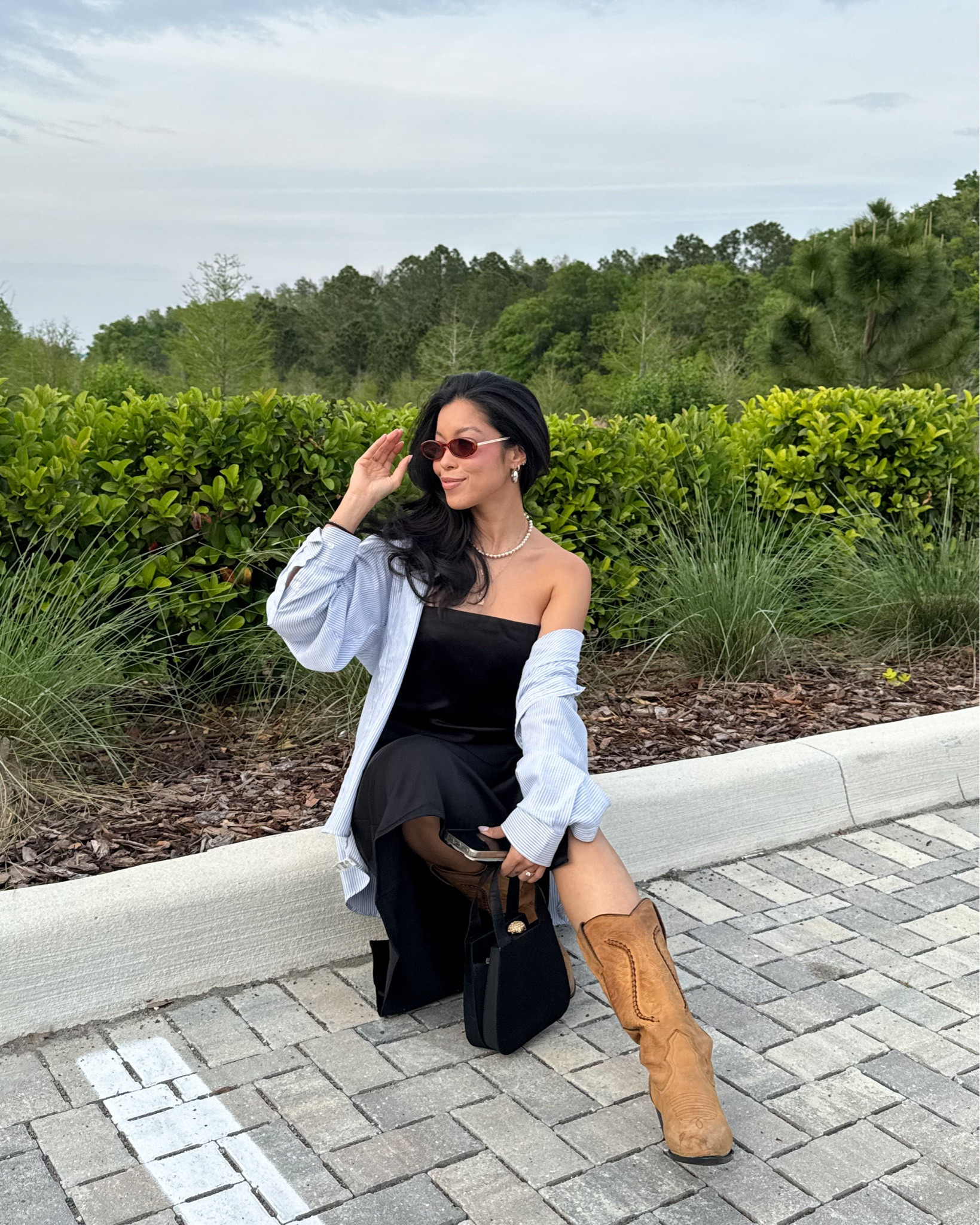 how are we all doing transitioning our wardrobes to spring? asking for a friend! 

#LTKstyletip #LTKfindsunder50 #LTKfindsunder100