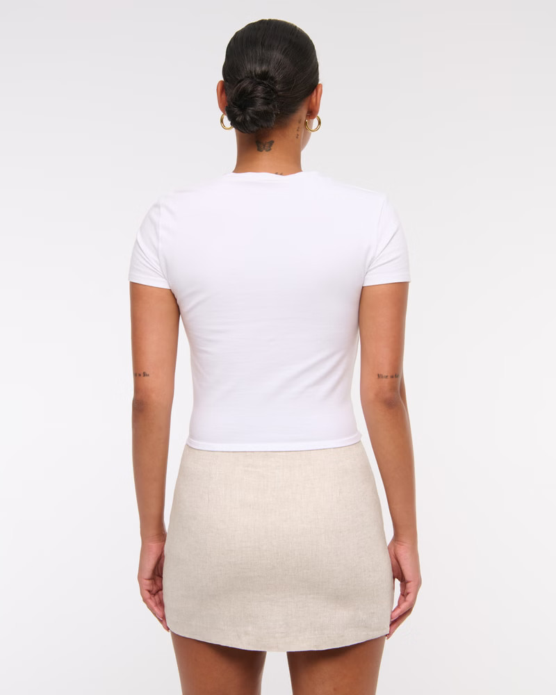 The A&F Scarlett Mid Rise Linen-Blend Mini Skort | Abercrombie & Fitch (US)