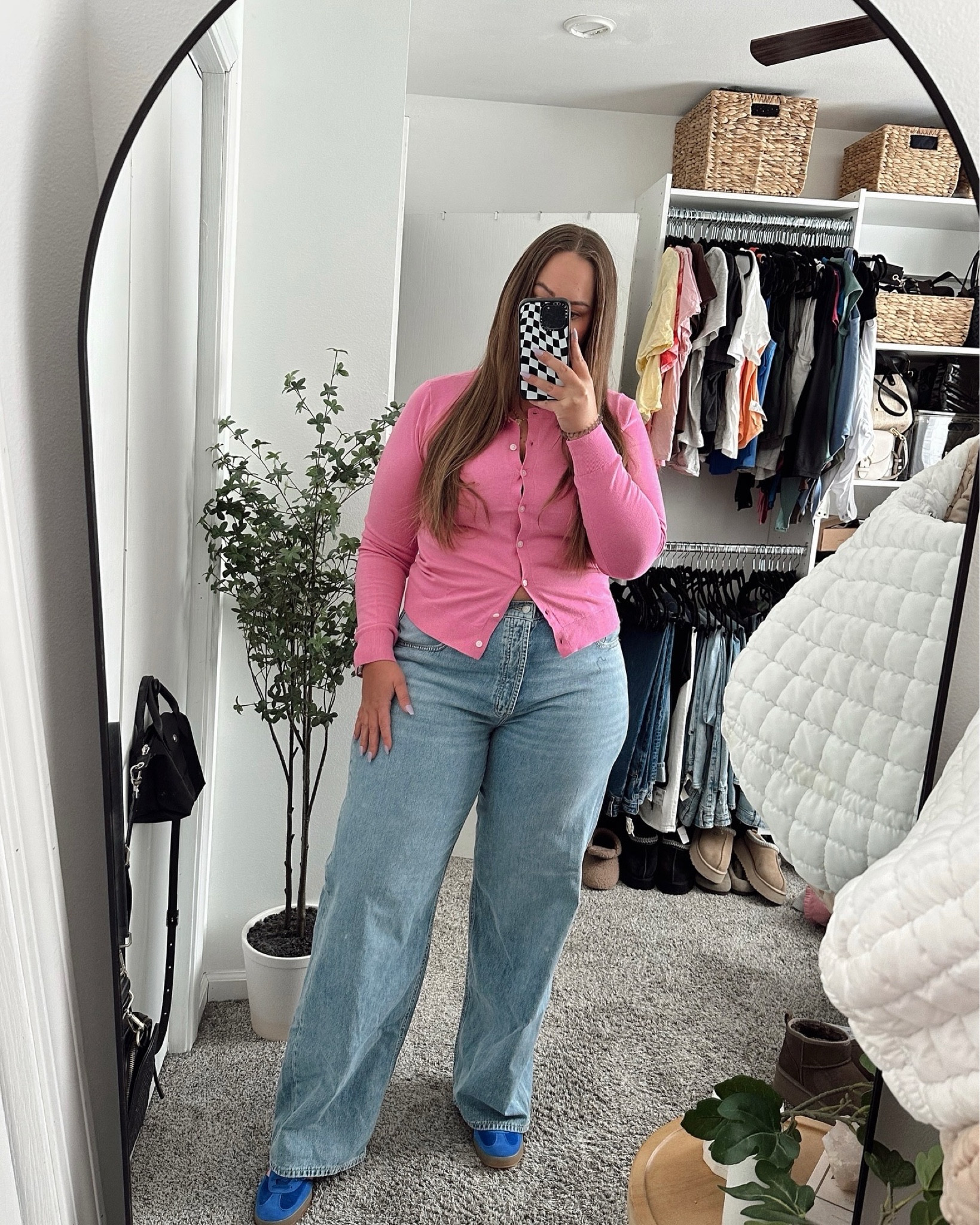 Old Navy CARDIGAN AND JEANS ✨ wearing xl tall and 18 long! 

Old navy try on haul, Old navy jeans, spring fashion, Old navy haul, Old Navy finds, old navy spring 2025, Plus size fashion, plus size outfits, size 16 style, casual style, casual outfits for women, affordable fashion, mom style over 30, everyday outfits

#LTKSaleAlert #LTKPlusSize #LTKFindsUnder50