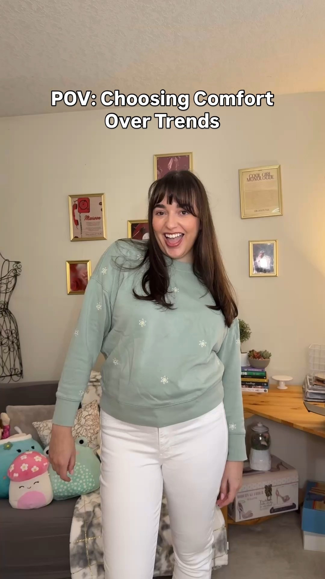 Let’s be honest, if I’m not comfortable I won’t feel confident so trends don’t matter! Who else loves a comfy but cute fit?? 

#LTKMidsize #LTKSeasonal #LTKootd