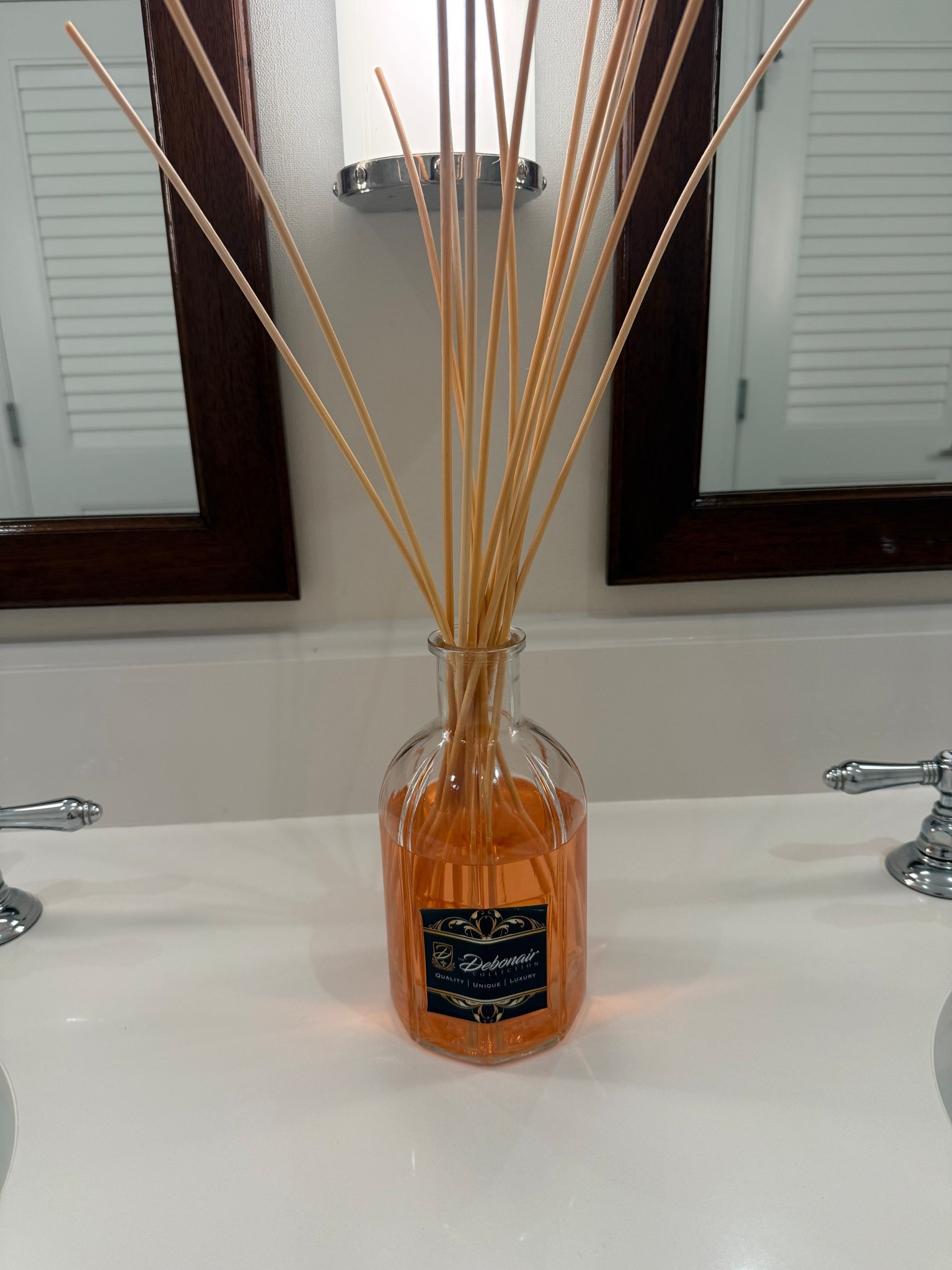 The most AMAZING fragrance!!!!! Sooo good!!! 

Home
Fragrance
Room
Decor
Elevated 
High end 
Designer 

#LTKBeauty #LTKHome #LTKOver40