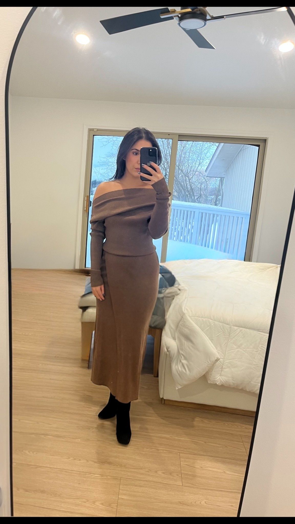 Love this off shoulder sweater dress! Wearing a size xs! 

#LTKootd #LTKPetite #LTKgrwm