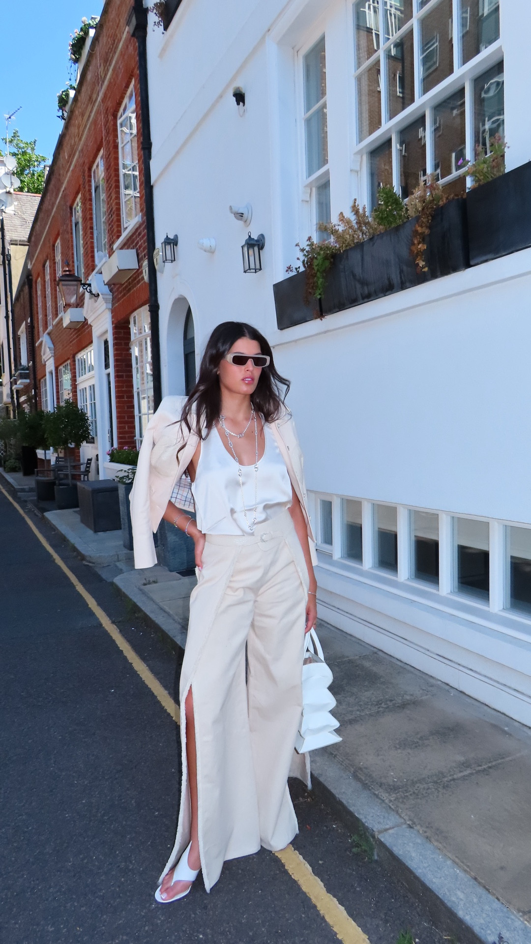 Sanne set and basic tank 