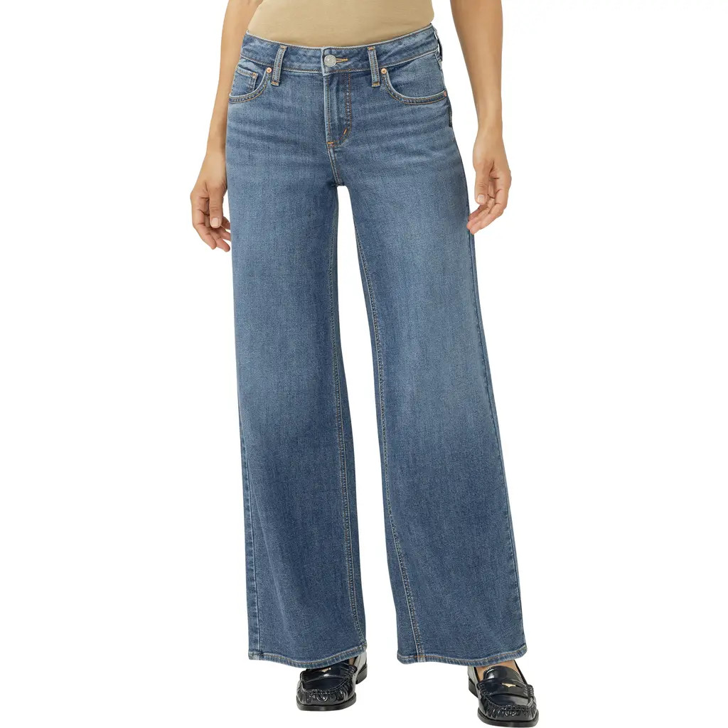 Silver Jeans Co. Suki Curvy Mid Rise Wide Leg Jeans in Broydon at Nordstrom, Size 16 X 31 | Nordstrom