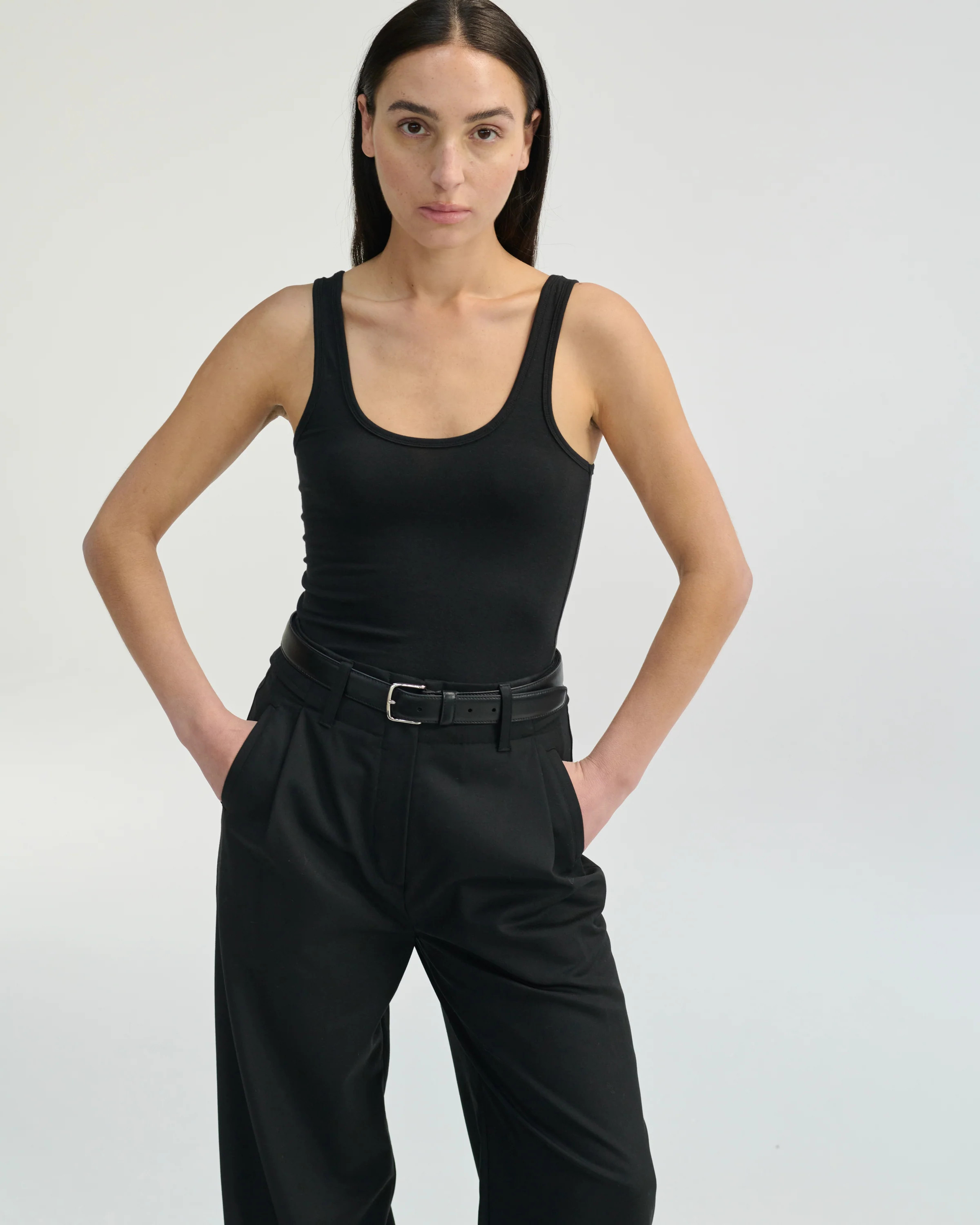 Scoop Neck Tank | Almina Concept