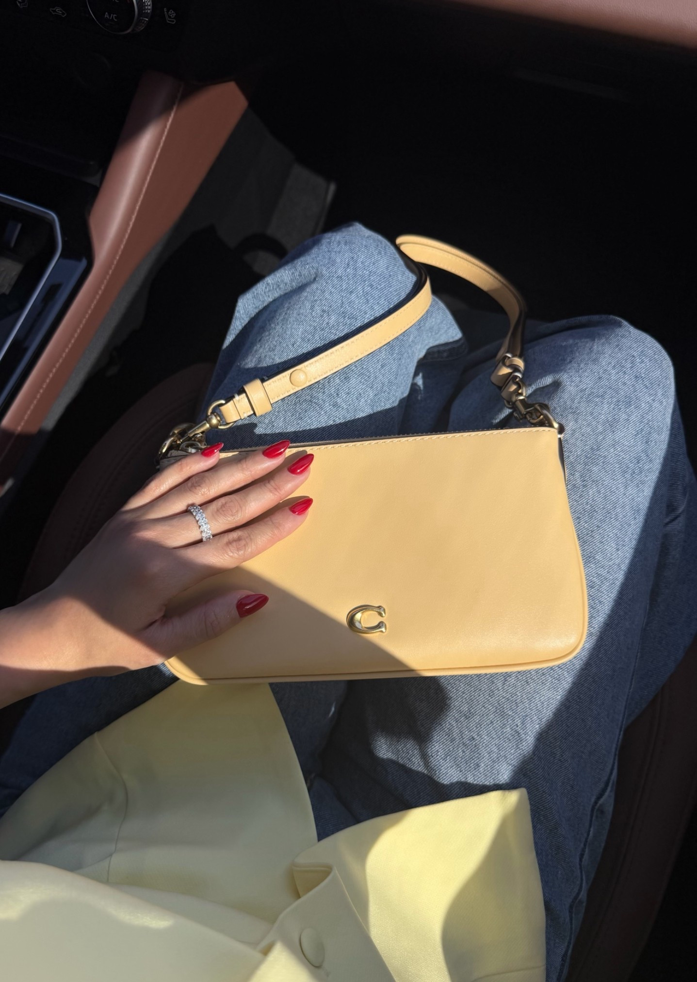 💛🌼✨