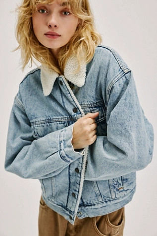 Levi's 90s Sherpa Trucker Jacket | Free People (Global - UK&FR Excluded)